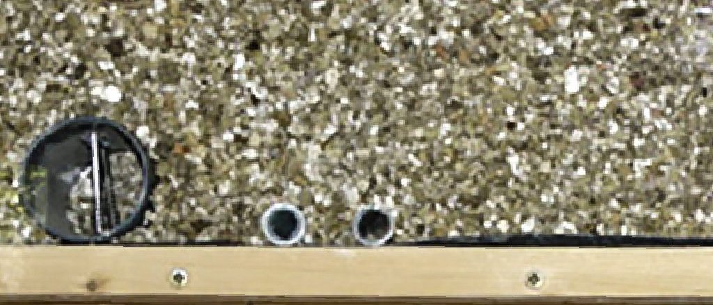 Trockenschüttung aus mineralischem Granulat, glatt abgezogen